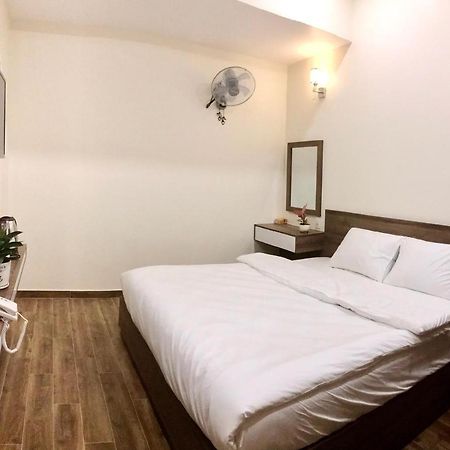 Cozy Hotel Đà Lạt Exterior foto